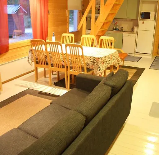 木屋 Vanha Vaeaetaenen